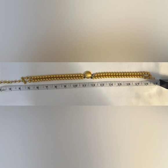 Liz Claiborne Matching necklace and earring set. - Picture 4 of 4